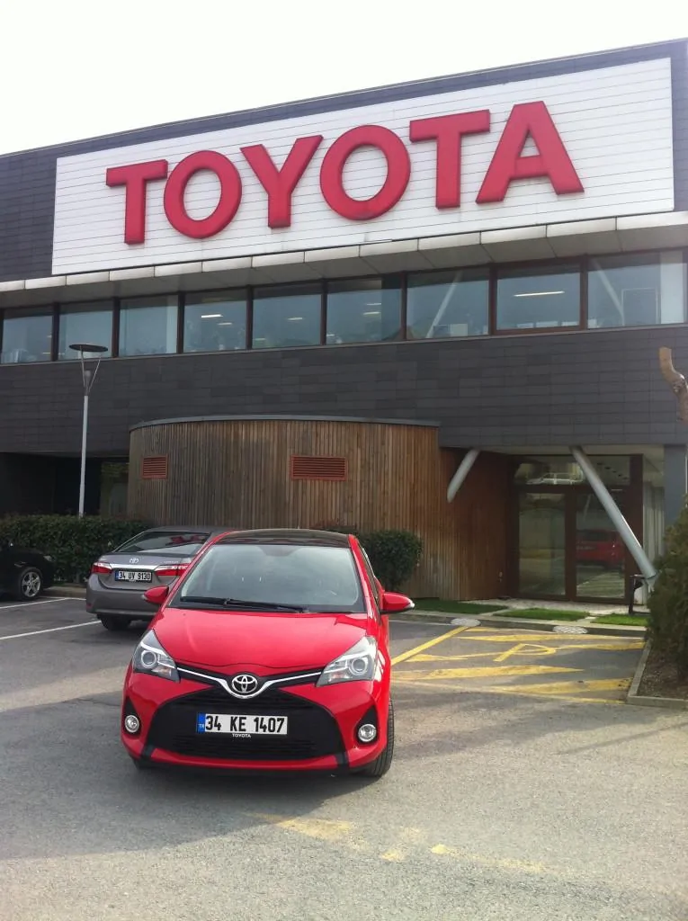 Mekan: Toyota Genel Merkezi, Kartal