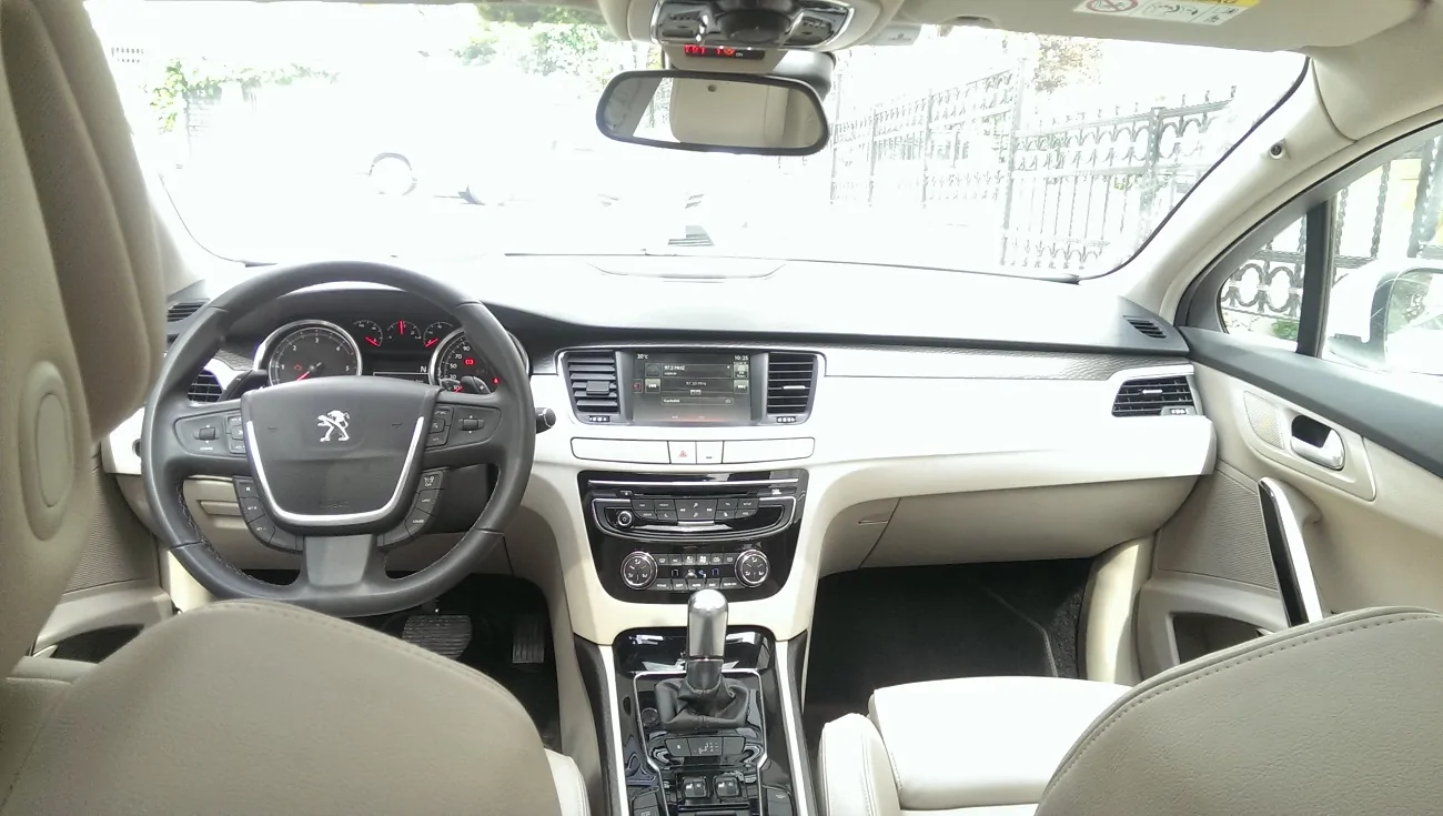 Peugeot 508 iç tasarım