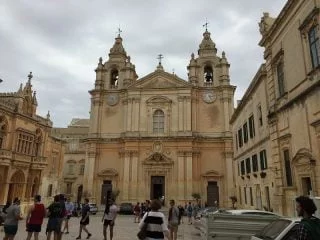 Maltada-Gezileceek-Yerler-Mdina-Old-City-Rabat-17