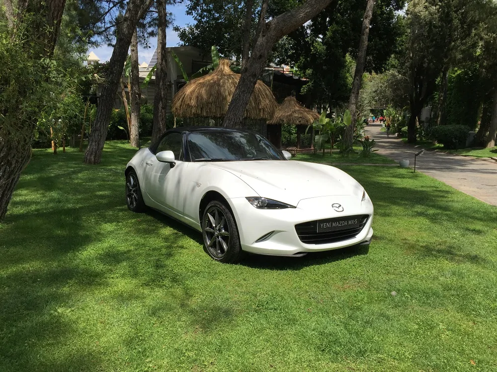 Mazda MX-5 Miata dış tasarım 1