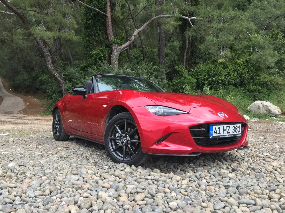 Mazda MX-5 Miata dış tasarım 8