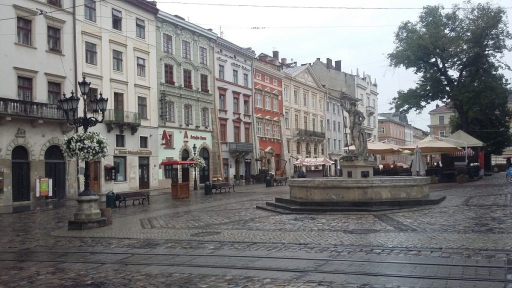 lviv-rynok-meydani-1