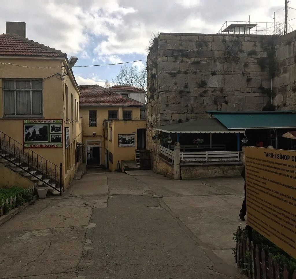 tarihi-sinop-cezaevi-sinop-gezilecek-yerler-25