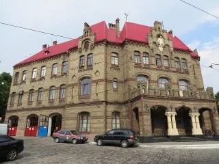 Lviv Italyan Sarayi