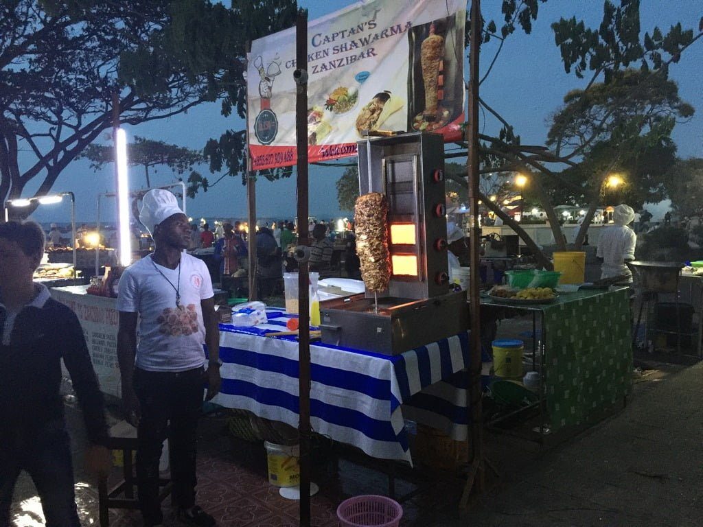 Stone Town Forodhani Market Zanzibar yemekleri Zanzibar'da nerede ne yenir (2)