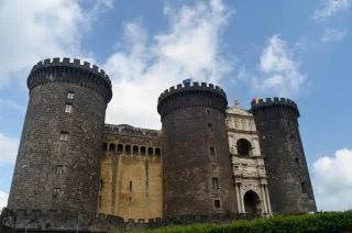Napoli Kalesi Italya