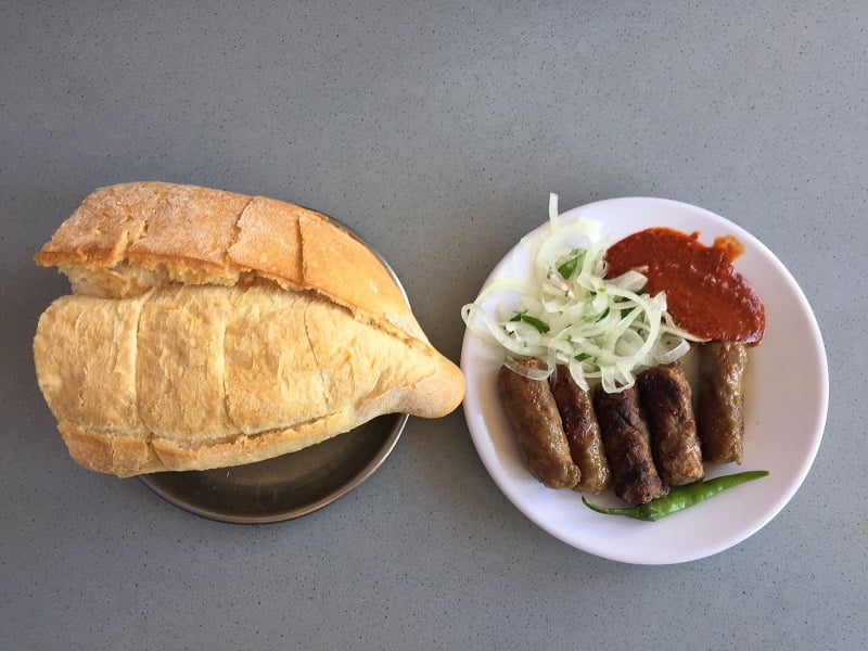 Tekirdağ köftesi Muratlı Mavi Köşe Köftecisi
