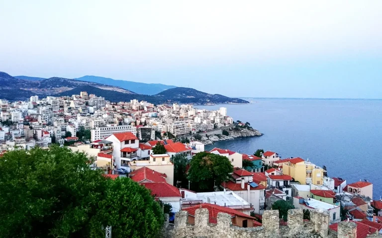 Thassos Adası