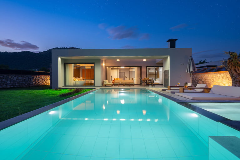 Balayı Tatilinizi Unutulmaz Kılmak İçin Tatil Önerileri